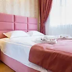 Sweet Homes 6