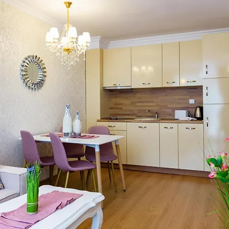 Sweet Homes 6