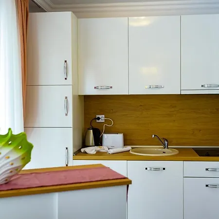 Sweet Homes 6 Apartment *