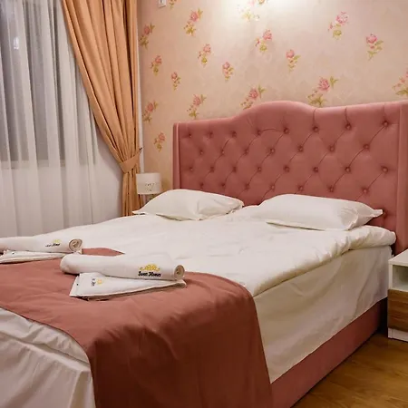 Sweet Homes 6 Sluneční pobřeží