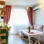 Sweet Homes 6 Апартаменты