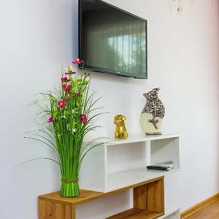 Sweet Homes 6 * Slăntjev Brjag